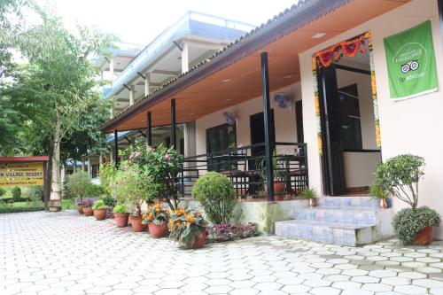 ระเบียง/ชานเรือน, จิตตะวันวิลเลจ รีสอร์ท (Chitwan Village Resort) in ซอราฮา ระเบียง/ชานเรือน, จิตตะวันวิลเลจ รีสอร์ท (Chitwan Village Resort) in ซอราฮา