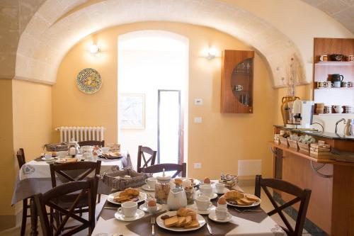 Food and beverages, B&B Trulli e Mare in Martina Franca Food and beverages, B&B Trulli e Mare in Martina Franca