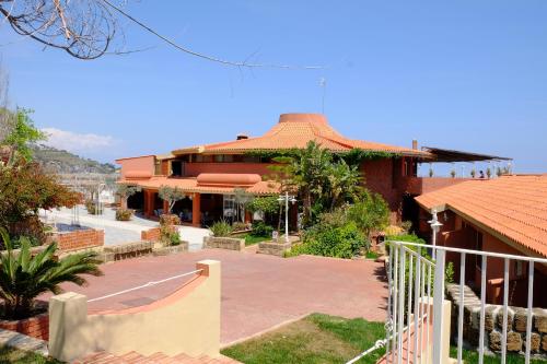 Hotel Baia Dell'Est
Hotel Baia Dell'Est