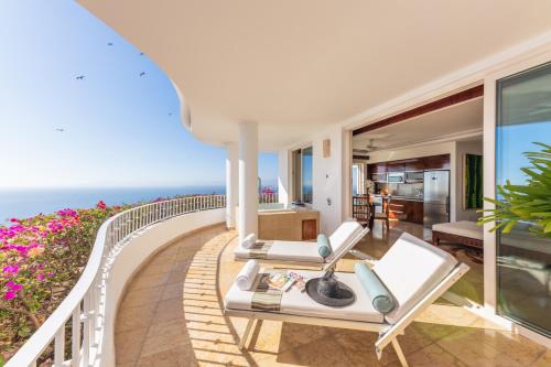 Μπαλκόνι/βεράντα, Grand Miramar All Luxury Suites & Residences in Puerto Vallarta Μπαλκόνι/βεράντα, Grand Miramar All Luxury Suites & Residences in Puerto Vallarta