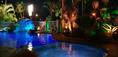 Reef Palms Motel Apartments in Cairns Reef Palms Motel Apartments in Cairns