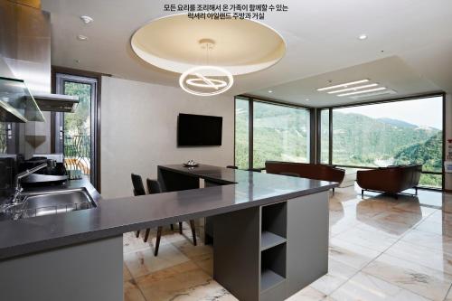 Pine Forest Jeongseon Alpine Resort in Jeongseon-gun Pine Forest Jeongseon Alpine Resort in Jeongseon-gun