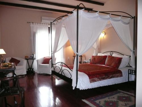 This photo about Cortijo Puerto el Peral shared on HyHotel.com