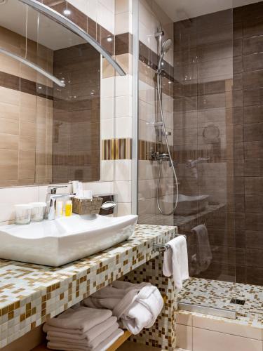 This photo about Lesnoy Country House shared on HyHotel.com