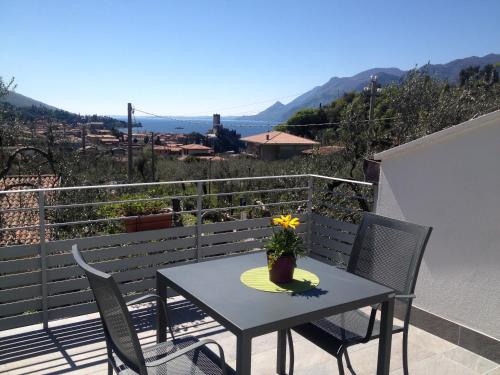 Hotel Appartamento terrazza vista Lago