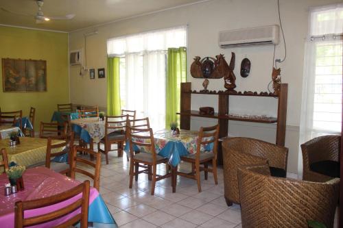Instalaciones, Taklam Lodge And Tours in Kokopo Instalaciones, Taklam Lodge And Tours in Kokopo