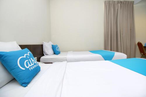 This photo about Airy The Central Ahmad Yani 43 Pekanbaru shared on HyHotel.com