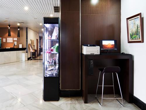 Lobby, Hotel Catalonia Hispalis in Seville Lobby, Hotel Catalonia Hispalis in Seville