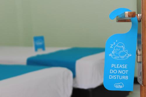 This photo about Airy Mergangsan Prawirotaman Dua 71 Yogyakarta shared on HyHotel.com