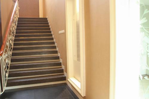 This photo about Airy Klojen Gajayana Slamet Riyadi 1 Malang shared on HyHotel.com