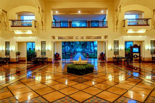 大厅, 果阿拉利高尔夫和水疗度假村 (The LaLiT Golf & Spa Resort Goa) in 果阿邦 大厅, 果阿拉利高尔夫和水疗度假村 (The LaLiT Golf & Spa Resort Goa) in 果阿邦
