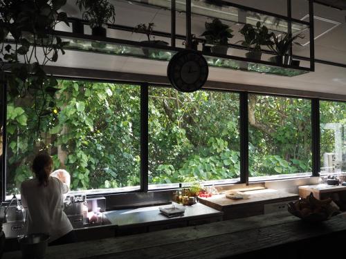 Vintage Inn Shirahama Hotel in Nago Vintage Inn Shirahama Hotel in Nago