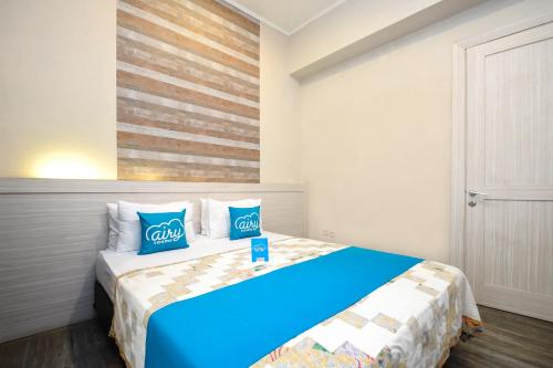 This photo about Airy Alun Alun Malang Basuki Rachmat 1 shared on HyHotel.com