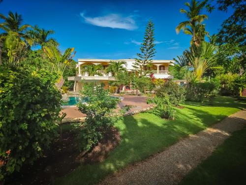 Swimming pool, Villa La Plantacion in Las Galeras Swimming pool, Villa La Plantacion in Las Galeras