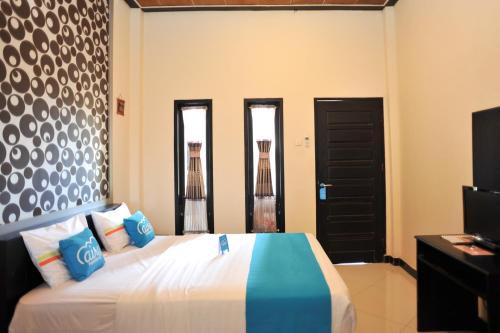 This photo about Airy Bandara El Tari Yupiter Satu Kupang shared on HyHotel.com