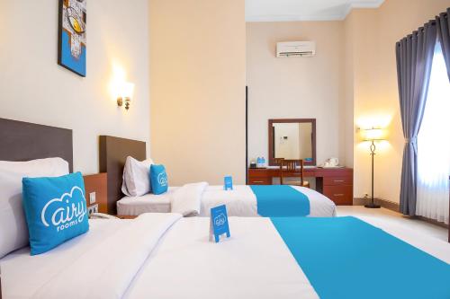 This photo about Airy Syariah Teluk Dalam Kinibalu 20 Banjarmasin shared on HyHotel.com