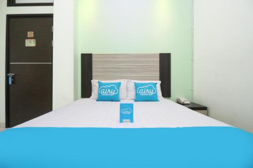 This photo about Airy Wenang WR Supratman 6 Manado shared on HyHotel.com