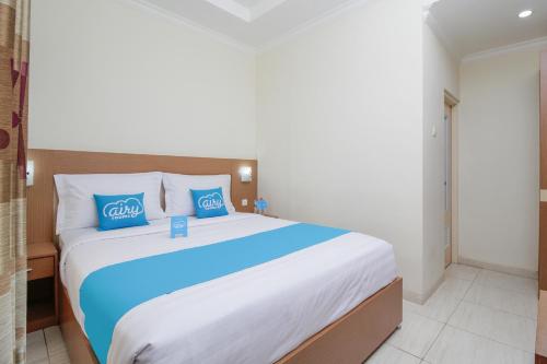 This photo about Airy Syariah Stasiun Malang Trunojoyo 2 shared on HyHotel.com