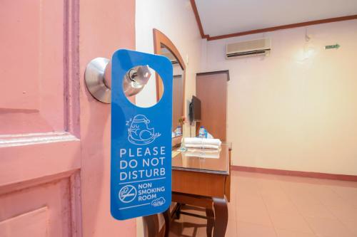 This photo about Airy Ujung Sabbang Sulawesi 8 Parepare shared on HyHotel.com