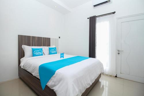 This photo about Airy Ungasan Raya Uluwatu Taman Paradise 4 Bali shared on HyHotel.com