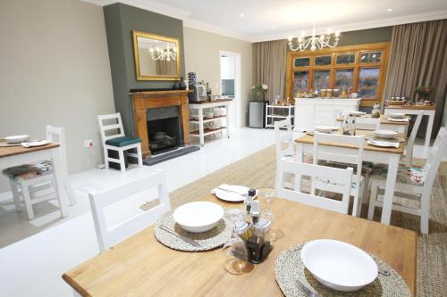 共用Lounge/電視區, 庫里博斯特住宿加早餐旅館 (Curry's Post B&B ) in 豪伊克 共用Lounge/電視區, 庫里博斯特住宿加早餐旅館 (Curry's Post B&B ) in 豪伊克