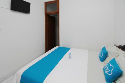 This photo about Airy Eco Syariah Umbulharjo Soepomo 1060 Yogyakarta shared on HyHotel.com