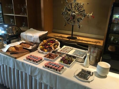 Comida y bebida, Hotel Le Rive in Nyon Comida y bebida, Hotel Le Rive in Nyon