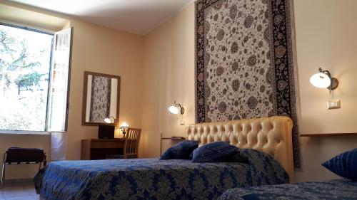 Hotel Major Aventinus in Colosseum and Foro Romano Hotel Major Aventinus in Colosseum and Foro Romano