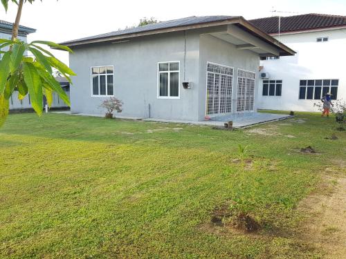 Erkély/terasz, 3H REST HOUSE @ HOMESTAY in Terengganu State Museum Erkély/terasz, 3H REST HOUSE @ HOMESTAY in Terengganu State Museum