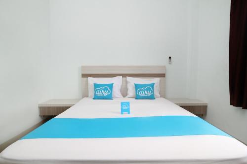 This photo about Airy Eco Syariah Medan Petisah Ayahanda Ceret 11C shared on HyHotel.com