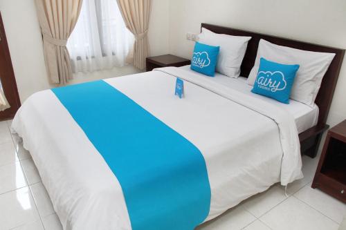 This photo about Airy Kuta Dewi Sartika Gang Nusa Indah 30 Bali shared on HyHotel.com