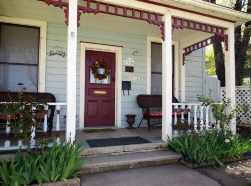 This photo about Serendipity Cottage shared on HyHotel.com