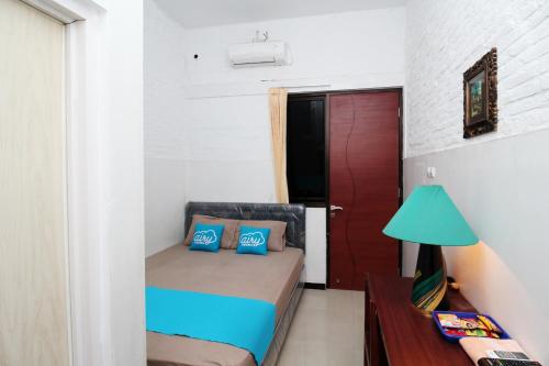 This photo about Airy Eco Syariah Pedurungan Purwomukti Raya 50 Semarang shared on HyHotel.com