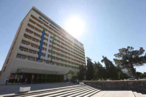 Grand Bukhara Hotel