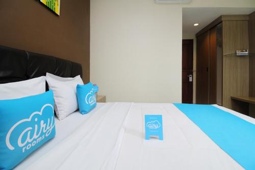 This photo about Airy Eco BSD Raya Serpong Utara Wates 3 Tangerang Selatan shared on HyHotel.com