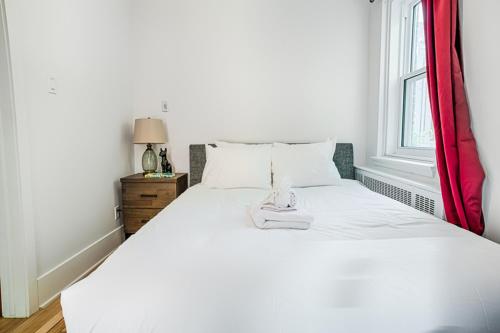 This photo about Modern Cote-des-Neiges Suites by Sonder shared on HyHotel.com