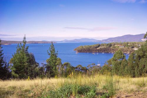 This photo about Bruny Vista shared on HyHotel.com