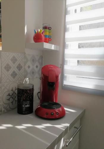 Food and beverages, petite maison dans le parc national des calanques in Marseille, 9e arrondissement Food and beverages, petite maison dans le parc national des calanques in Marseille, 9e arrondissement