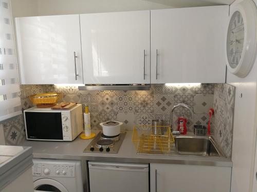 petite maison dans le parc national des calanques in Marseille, 9e arrondissement petite maison dans le parc national des calanques in Marseille, 9e arrondissement