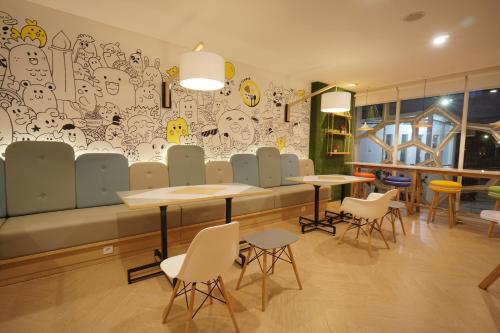 Comoditats, Nomaden Urban Stay in West Semarang Comoditats, Nomaden Urban Stay in West Semarang