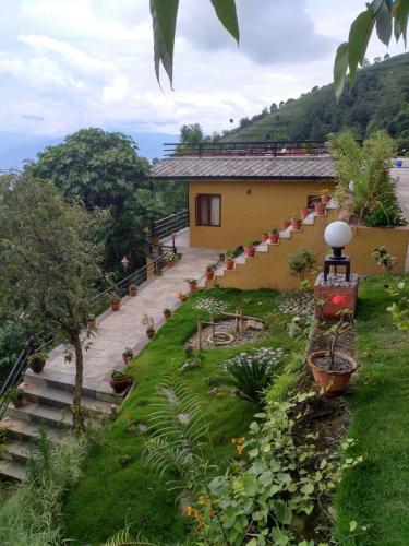 Aussicht, The Lapsi Tree Resort in Nagarkot Aussicht, The Lapsi Tree Resort in Nagarkot