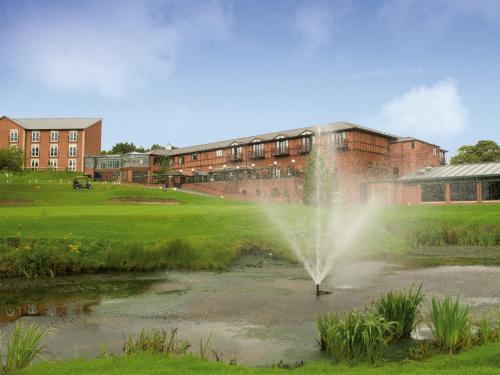 مدخل, Macdonald Hill Valley Hotel, Spa & Golf Resort in Whitchurch مدخل, Macdonald Hill Valley Hotel, Spa & Golf Resort in Whitchurch