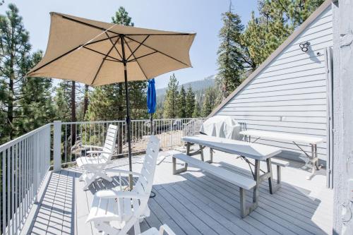 Eagles Nest Condo #88 in Lakeshore (CA) Eagles Nest Condo #88 in Lakeshore (CA)
