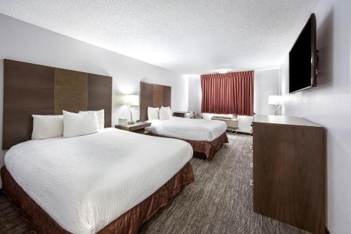 Red Lion Inn and Suites Grants Pass in Grants Pass (OR) Red Lion Inn and Suites Grants Pass in Grants Pass (OR)
