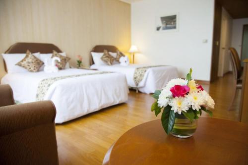 Thumrin Thana Hotel in Trang Thumrin Thana Hotel in Trang