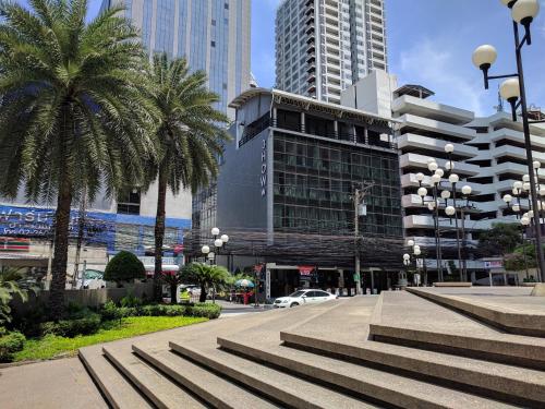 3 ハウ ホテル アット スクンビット 2114