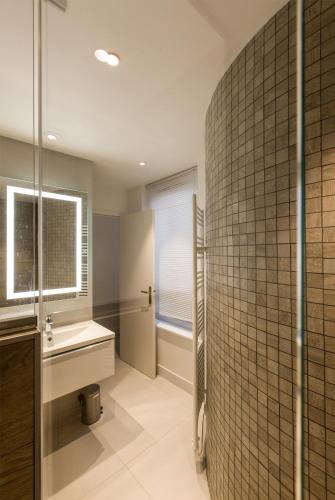 This photo about Arembault Appart Hotel shared on HyHotel.com