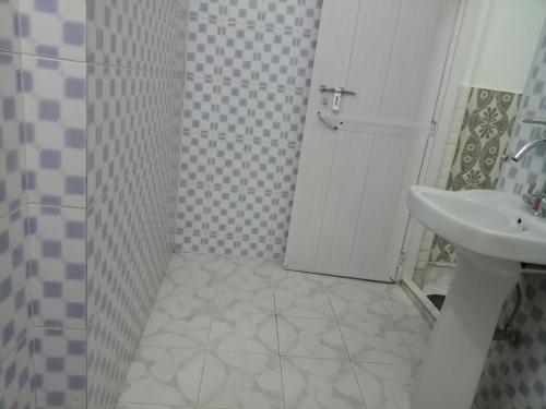 Bathroom, Hotel Kameng in Itanagar Bathroom, Hotel Kameng in Itanagar