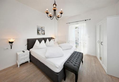 Garni Villa Tyrol - Adults Only in Meran Garni Villa Tyrol - Adults Only in Meran
