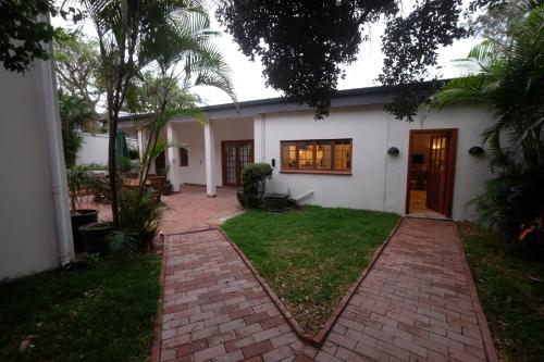 Előcsarnok, Thatch by the Sea in Stanger / Kwadukuza Előcsarnok, Thatch by the Sea in Stanger / Kwadukuza